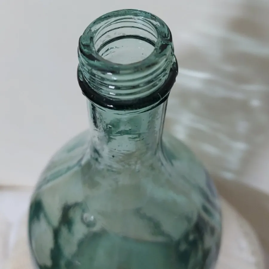 بطری قدیمی