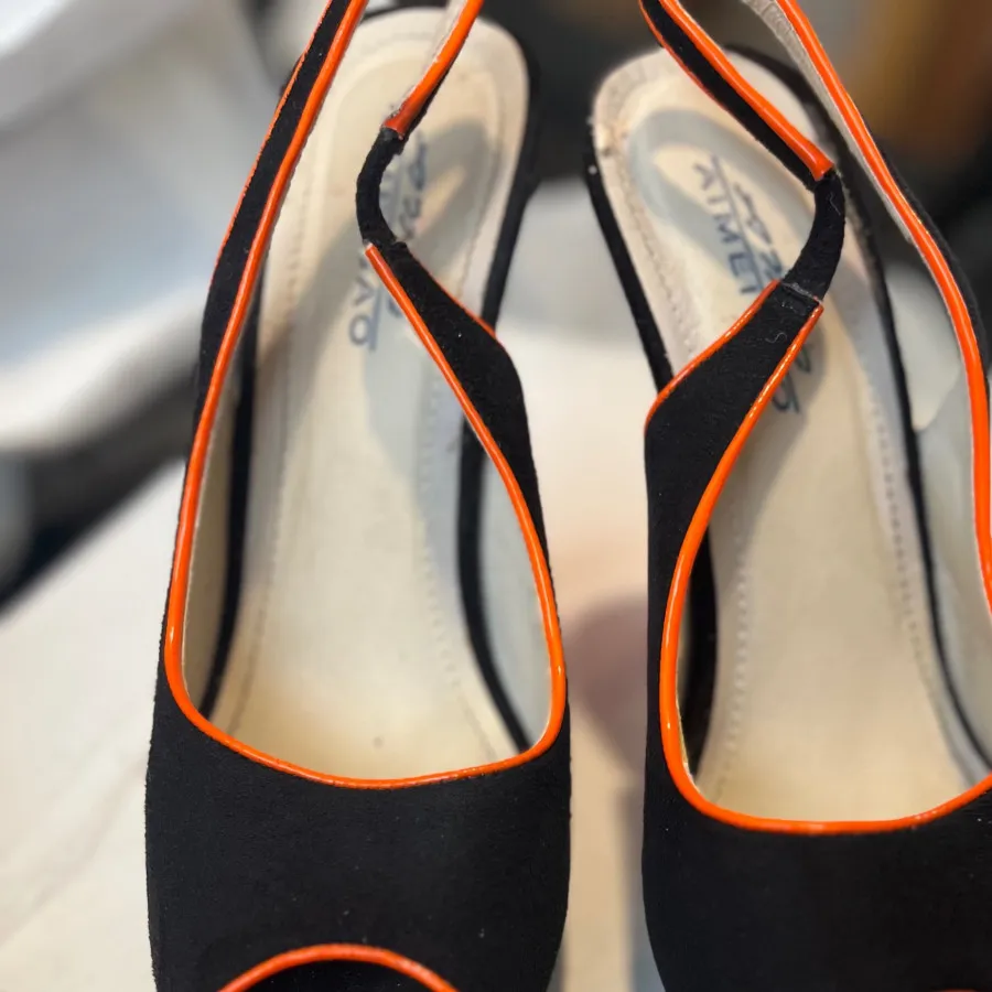 کفش پاشنه شب رنگ