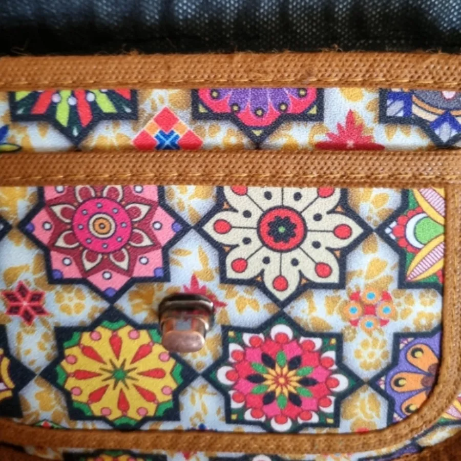 کیف سنتی رنگی