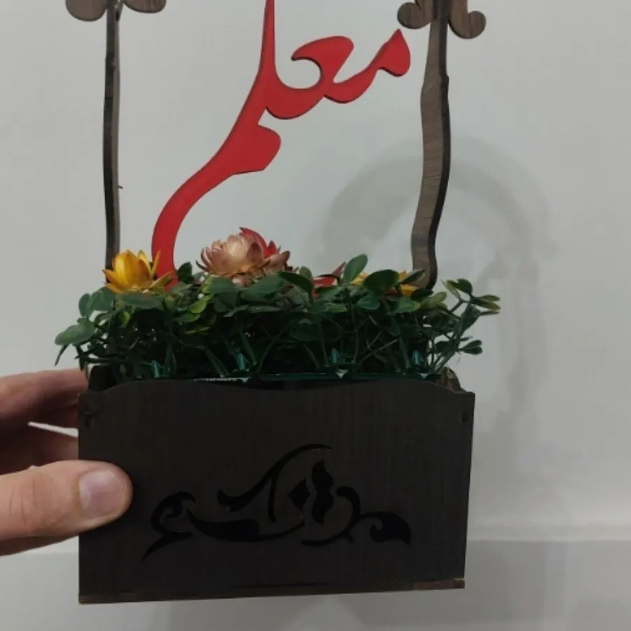 دکوری  چوبی
