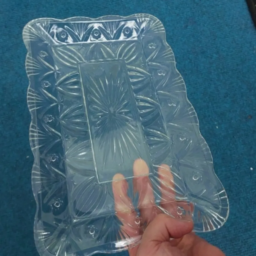 ظرف شیرینی خوری