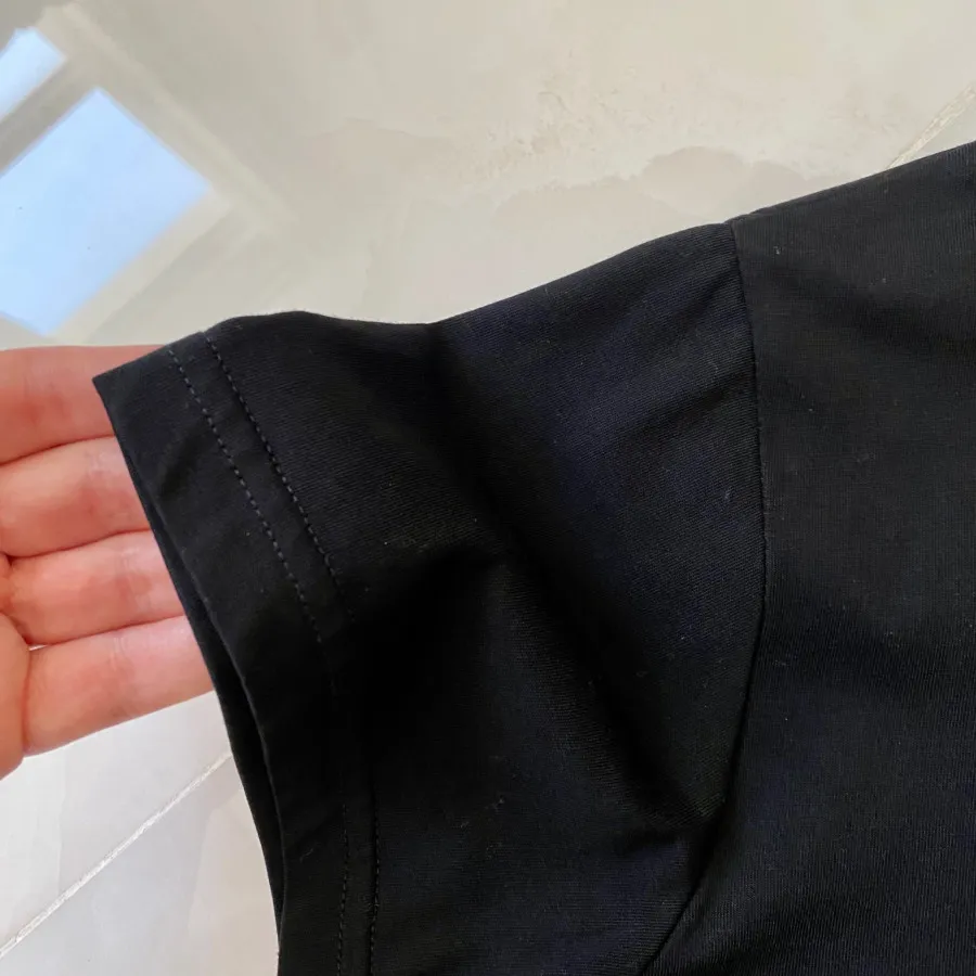 تیشرت مشکی وارداتی