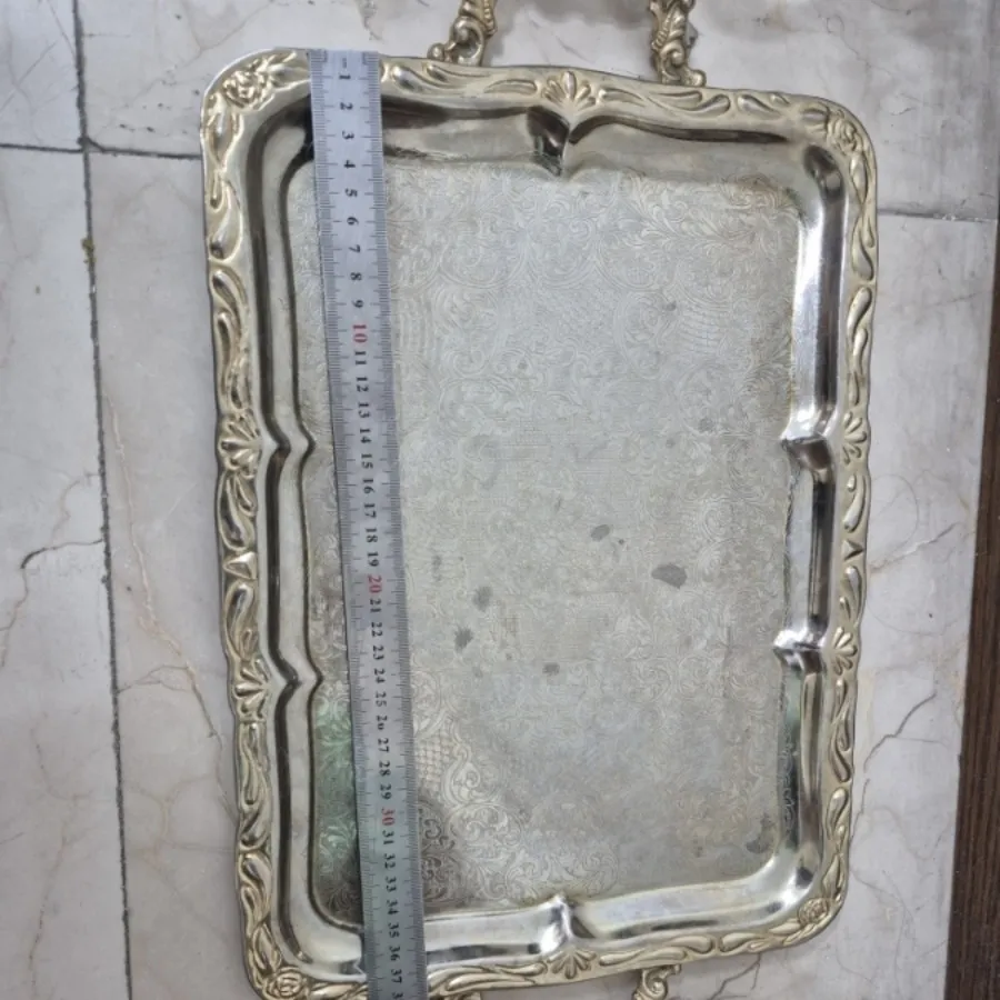 لیوان شربت و سینی قدیمی