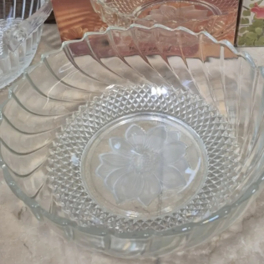 کاسه قدیمی خارجی ظرف