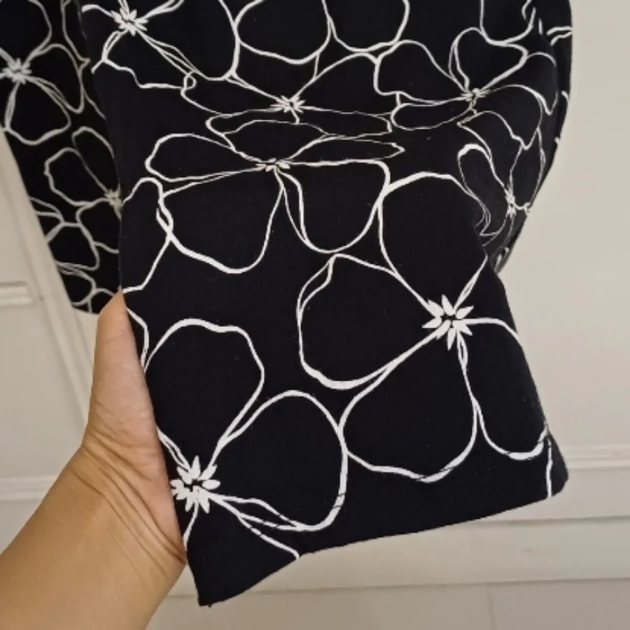 پیراهن گل ختمی