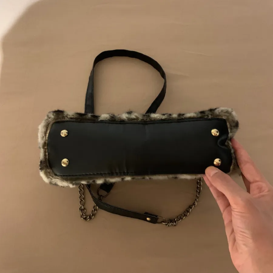 کیف پلنگی زنانه
