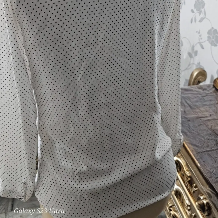 شومیز خال خال