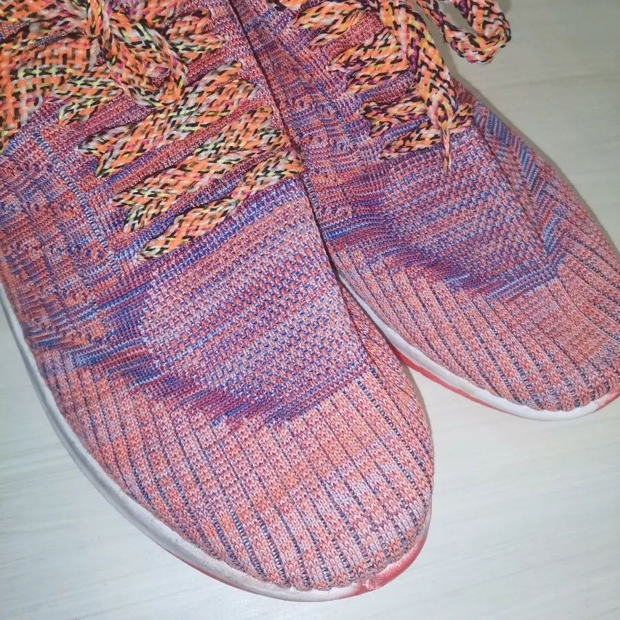کتونی اسکچرز