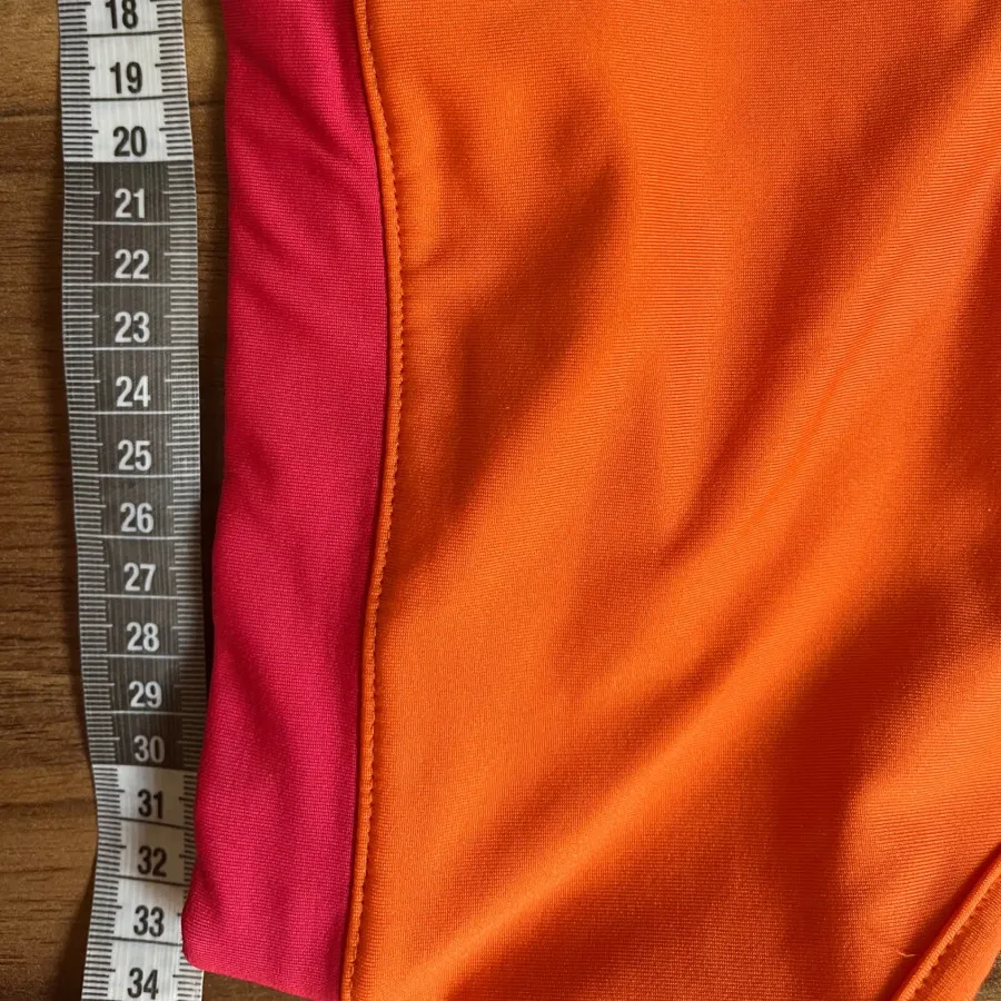نیم تنه Reebok اورجینال