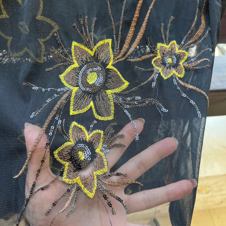 پارچه تور لباسی مجلسی
