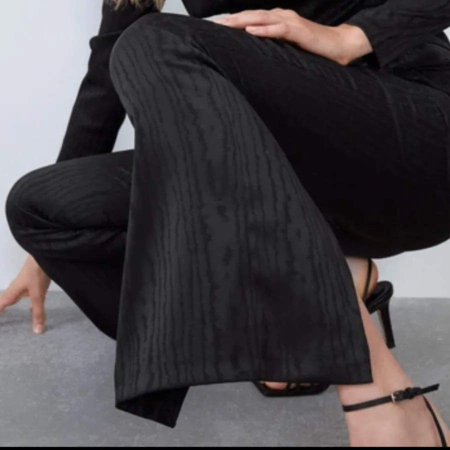 شلوار مشکی zara