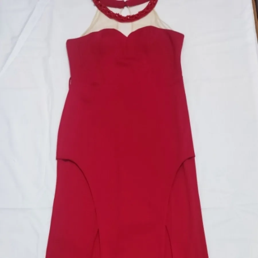 لباس مجلسی قرمز