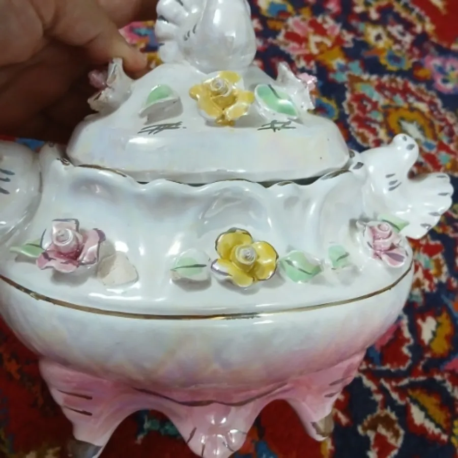 شکلات خوری سرامیکی