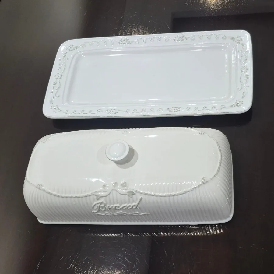 کیک خوری/جای نان