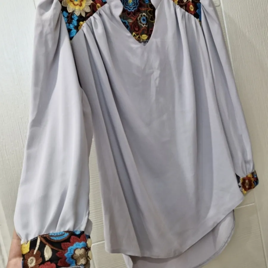 شومیز گلدوزی