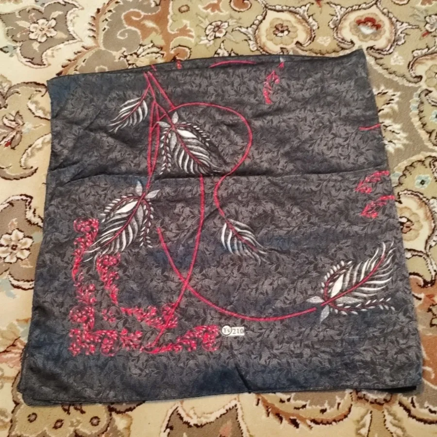روسری ساتن