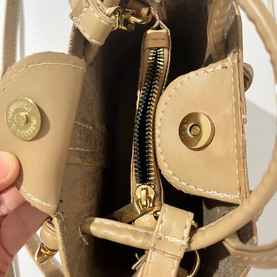 کیف طرح زارا