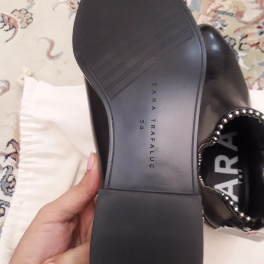 کفش zara