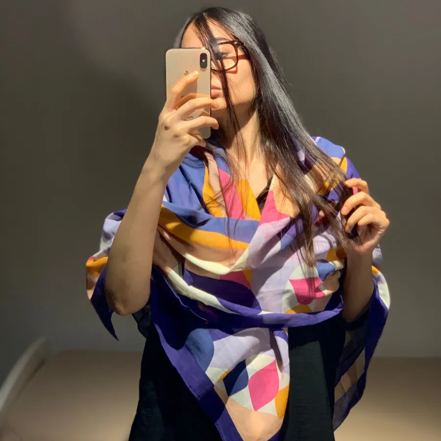 روسری زنانه
