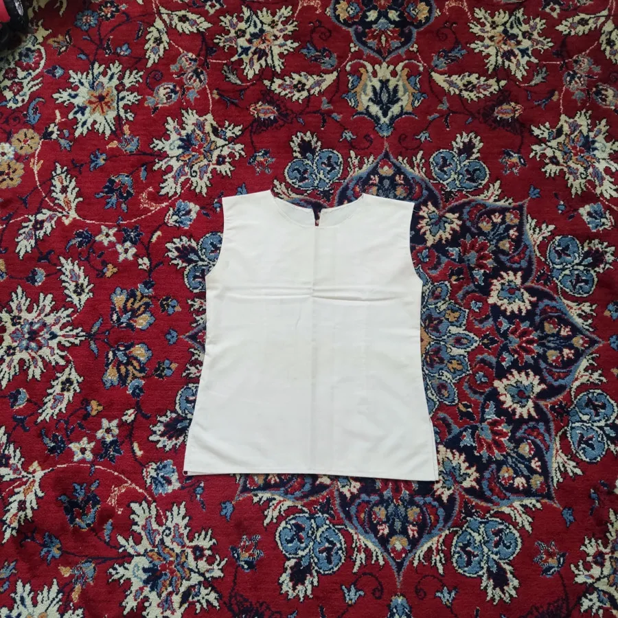 مانتو کرم نقش دار