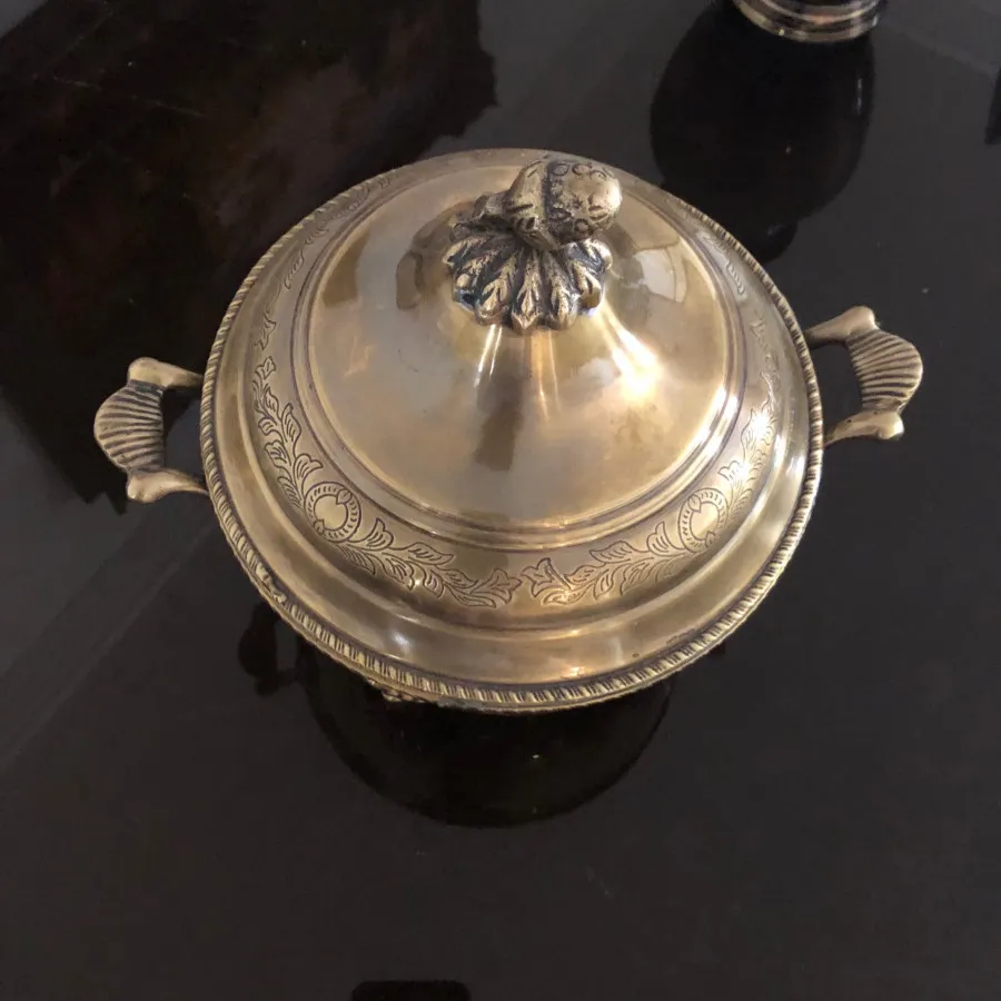 شکلات خوری برنز هندی