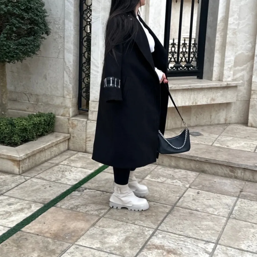 پالتو و بوت