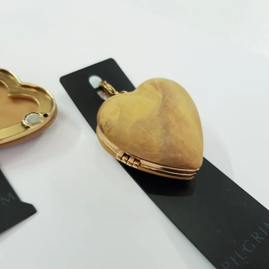 آویز لاکت قلبی چوبی