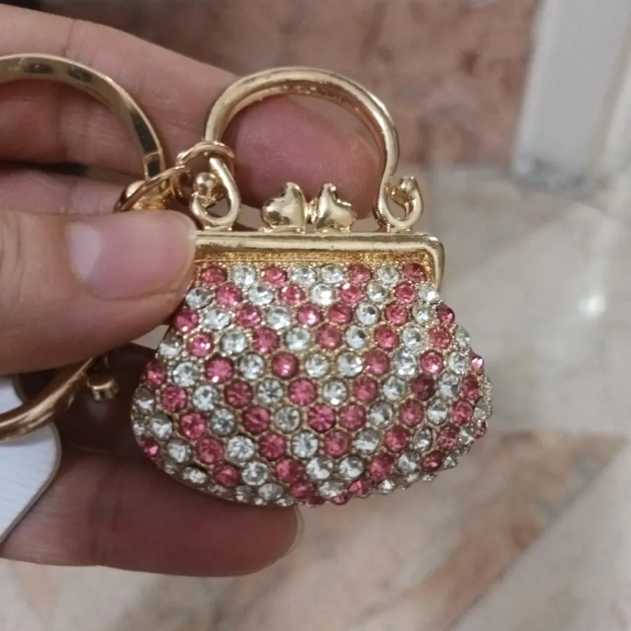 اویزکیف