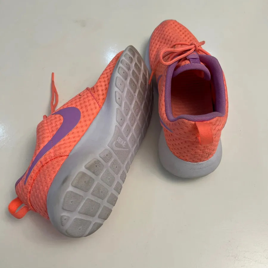 کتونی nike