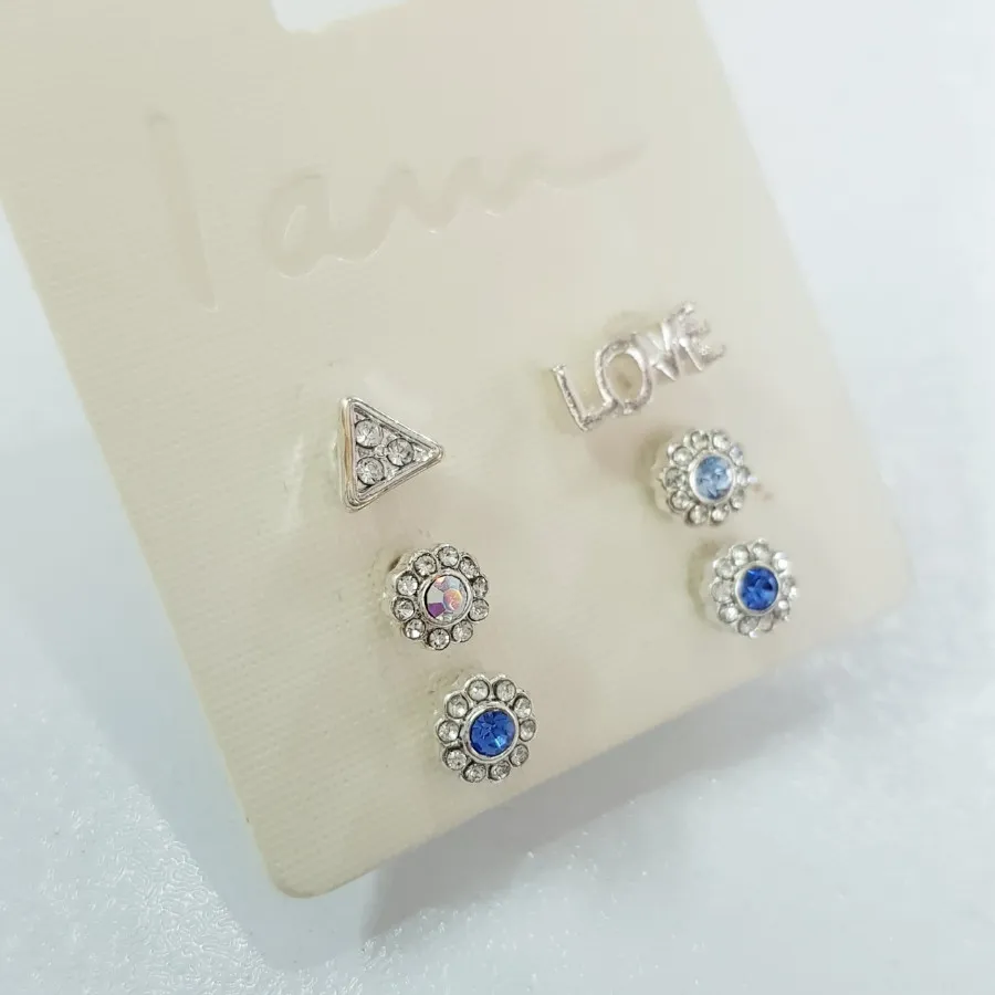 پک گوشواره گلگوش نقره ای
