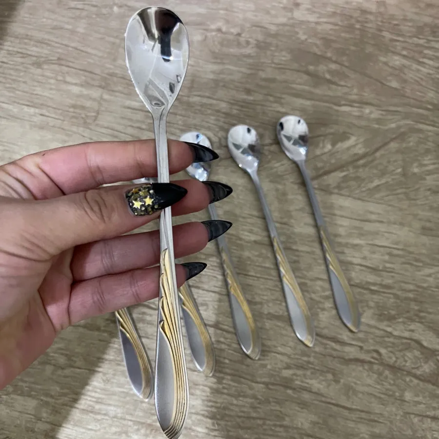 قاشق شربت خوری