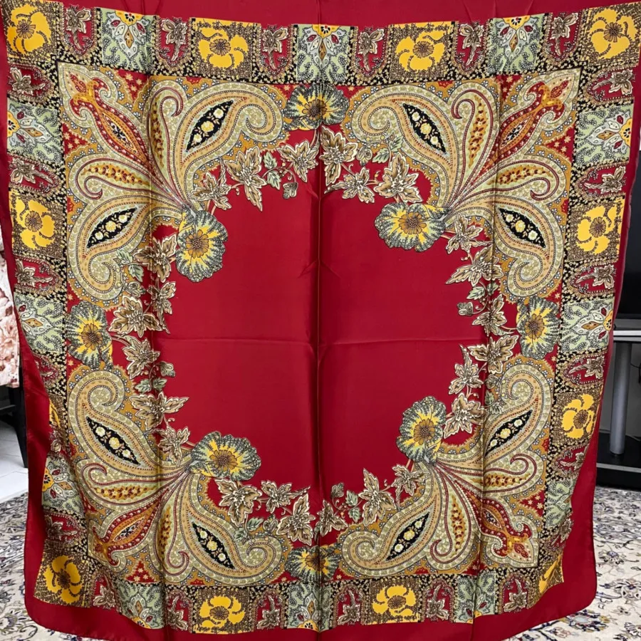 روسری ساتن