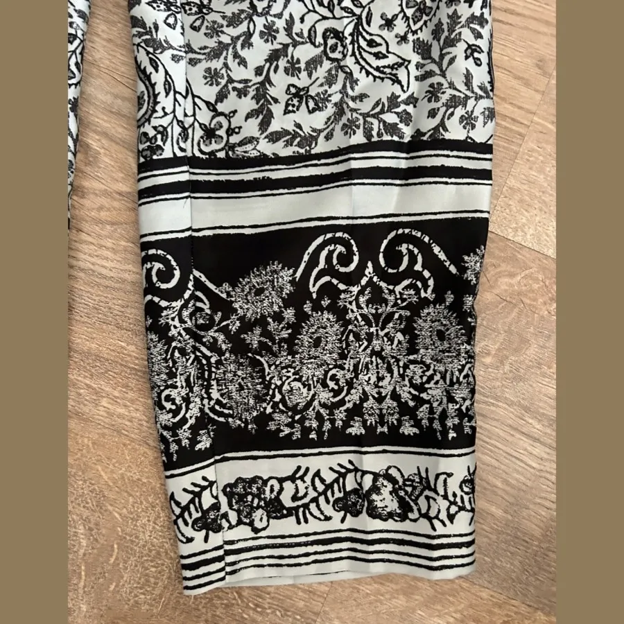 شلوار ساتن طرح دار Zara