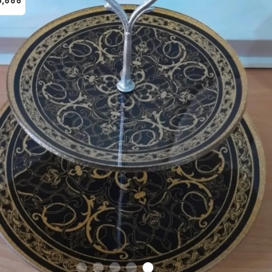 شیرینی خوری
