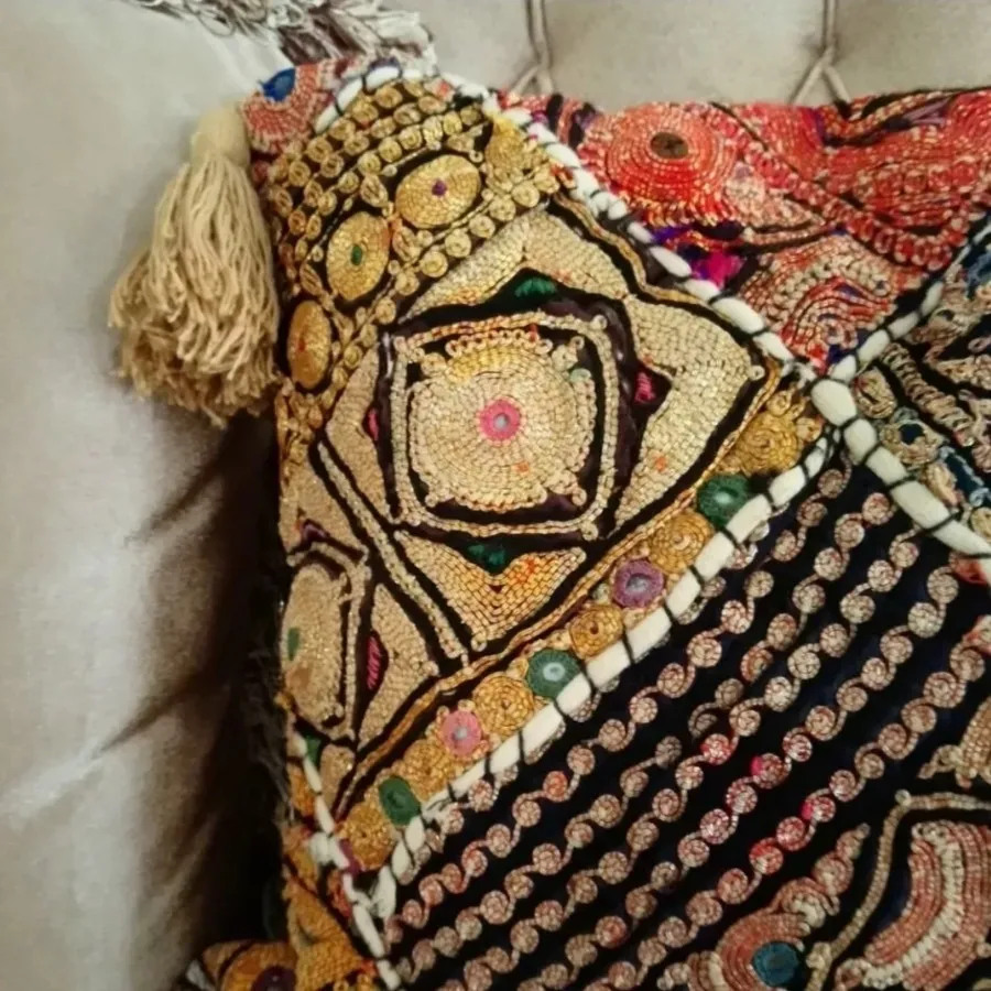 کوسن سوزن دوزی