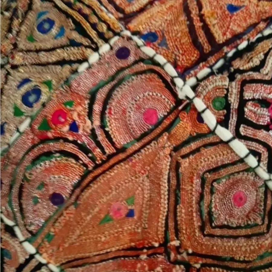 کوسن سوزن دوزی