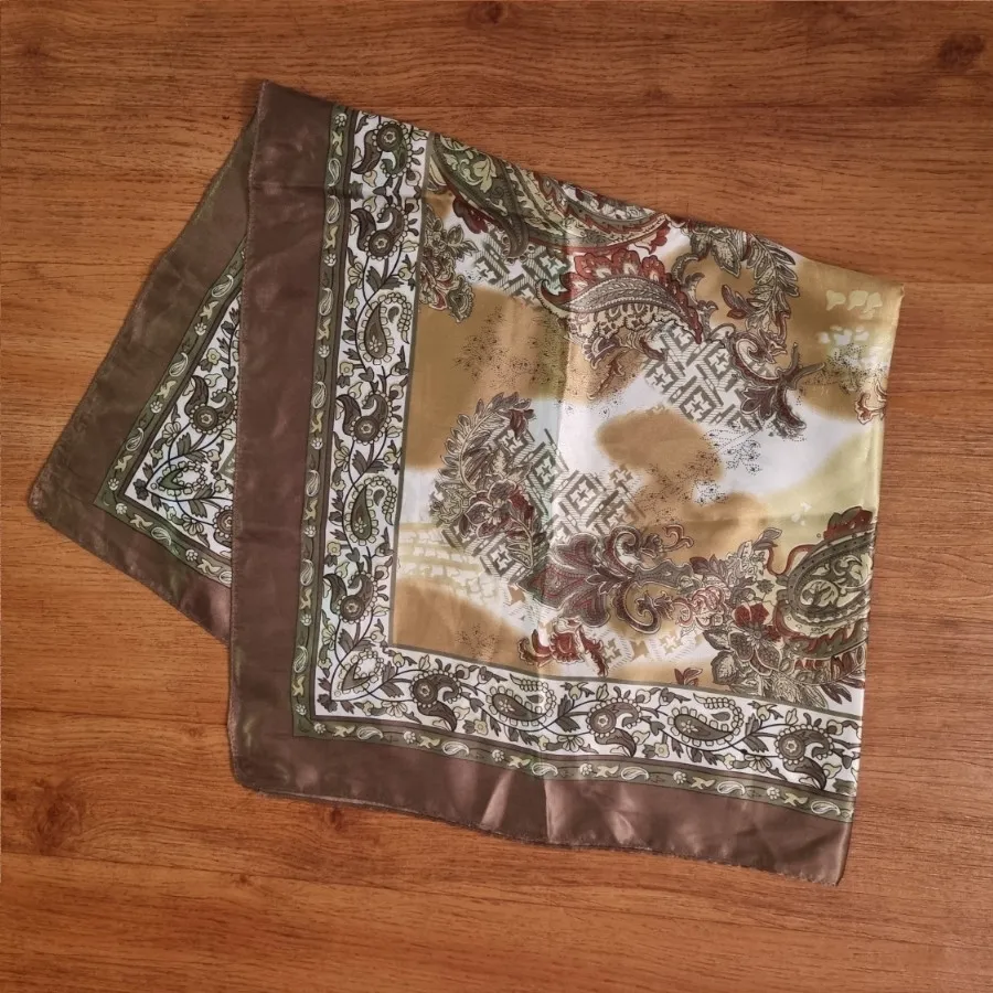 روسری ساتن مجلسی