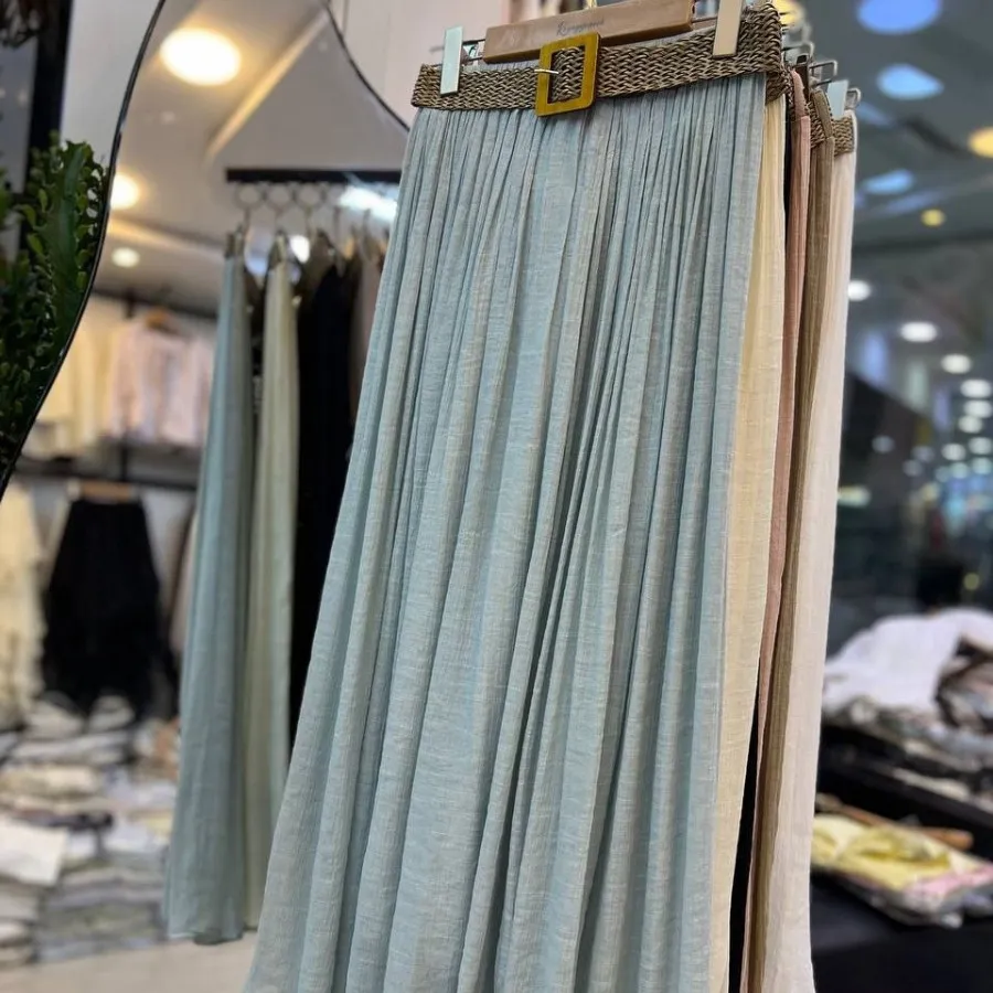 دامن جنس نخی کردار