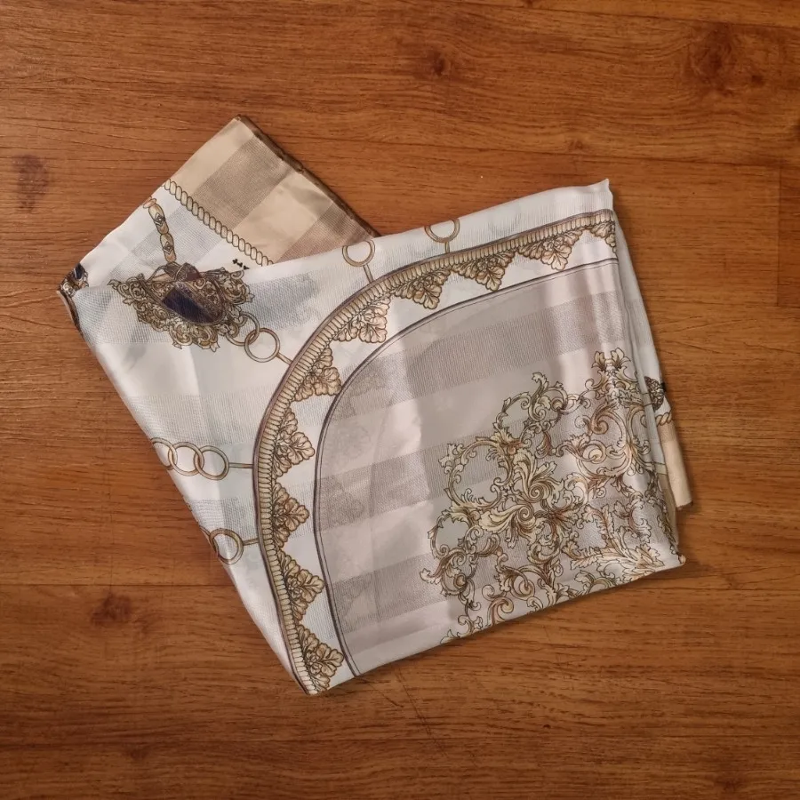 روسری مجلسی زنانه