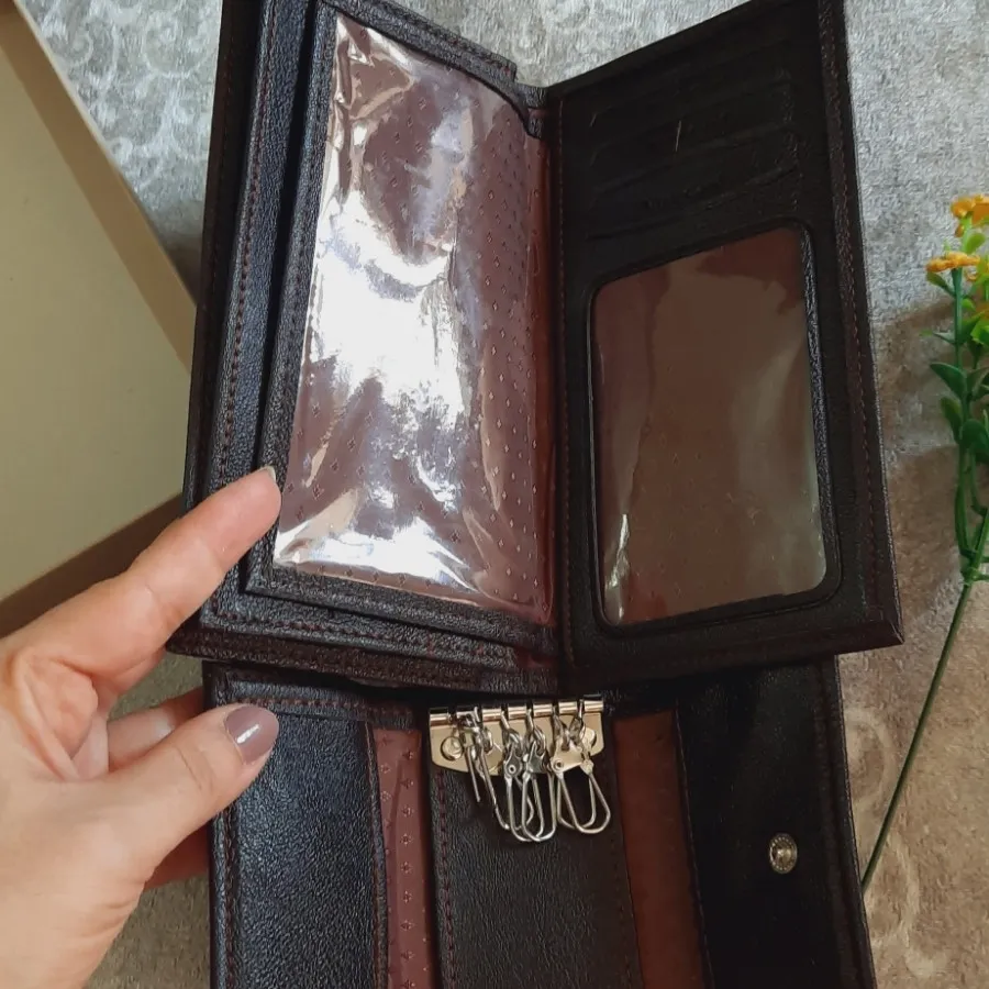 کیف و جاکارتی