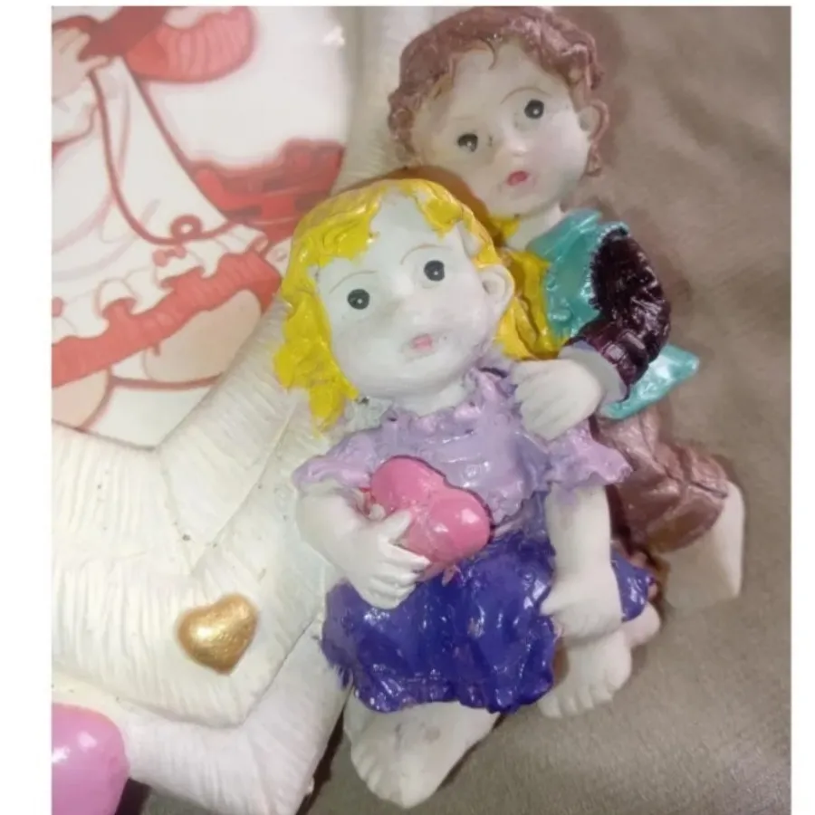 قاب عکس دختر و پسر