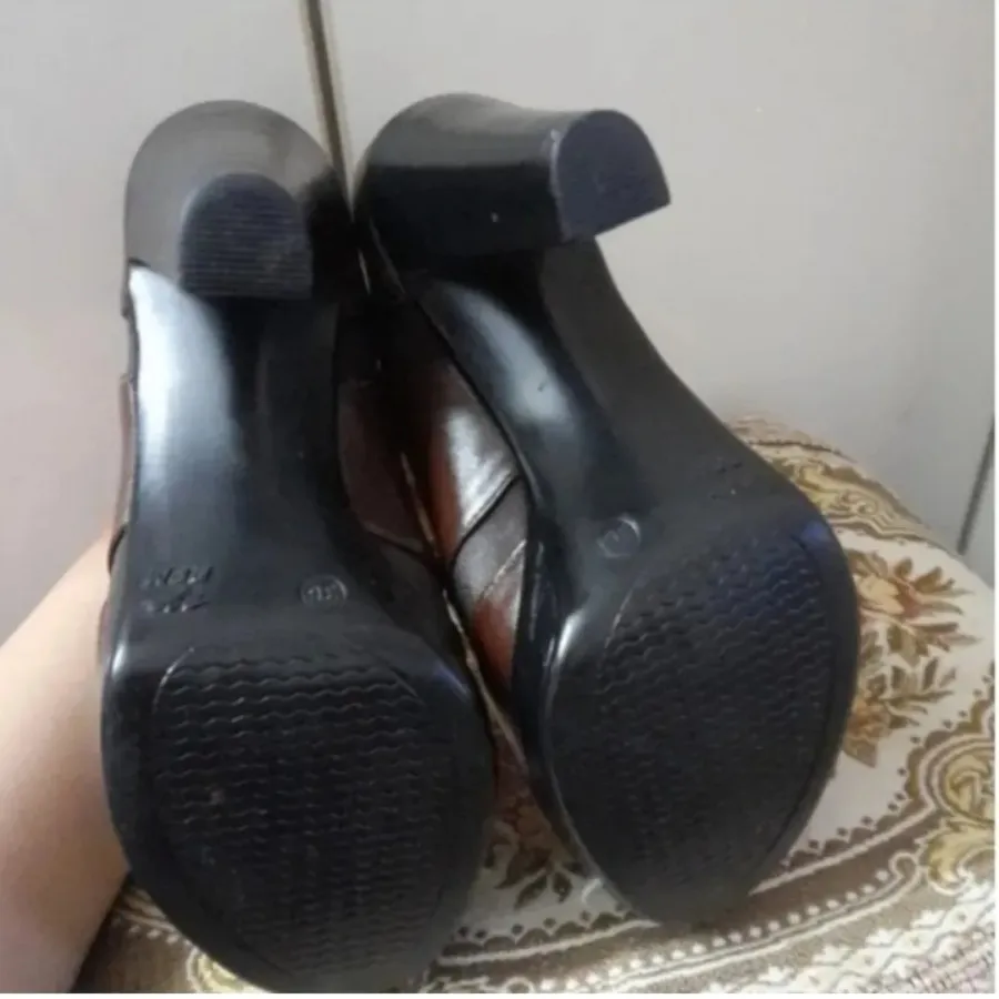 کفش چرم