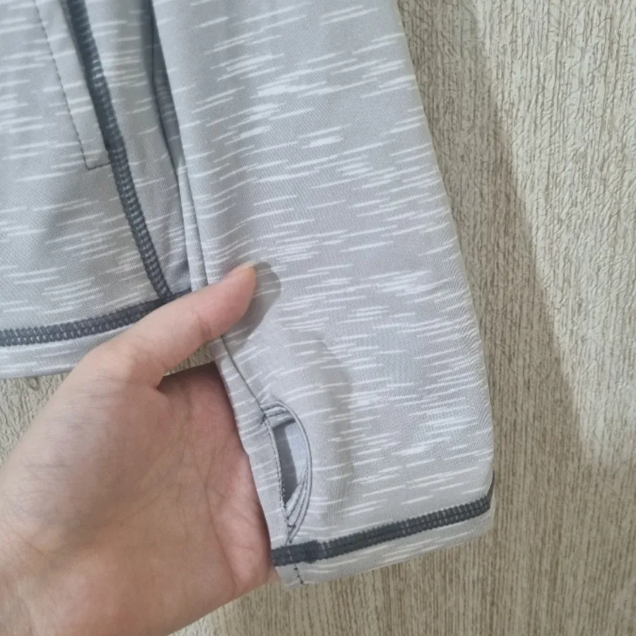سویشرت ورزشی زنانه