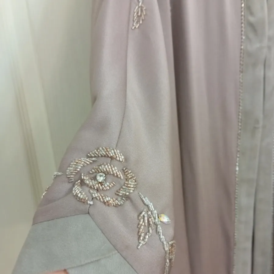 عبا طرح اماراتی