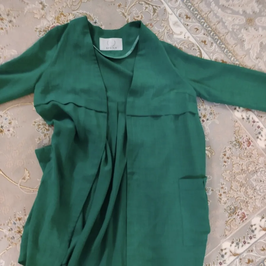 مانتو عروسکی