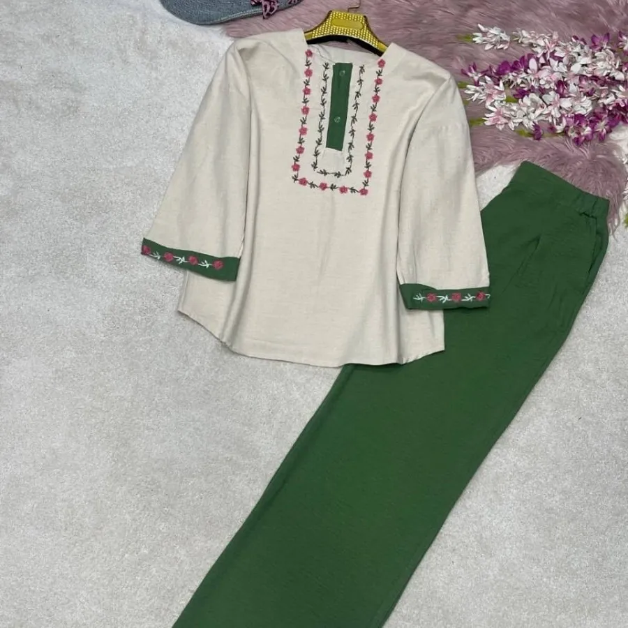 ست گلدوزی لاوین