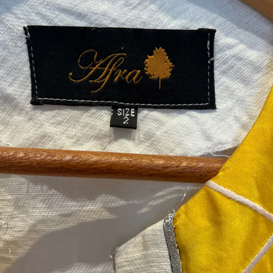 مانتو افرا