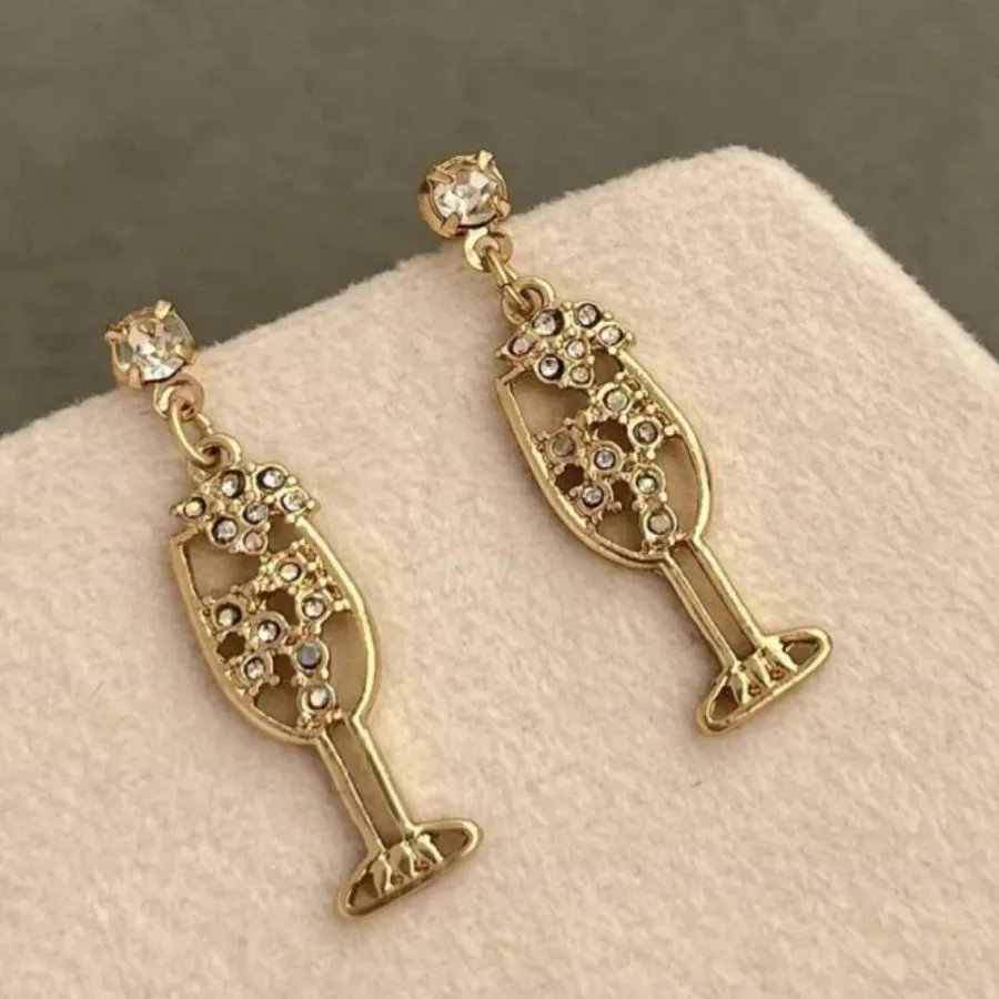 گوشواره شامپاینی