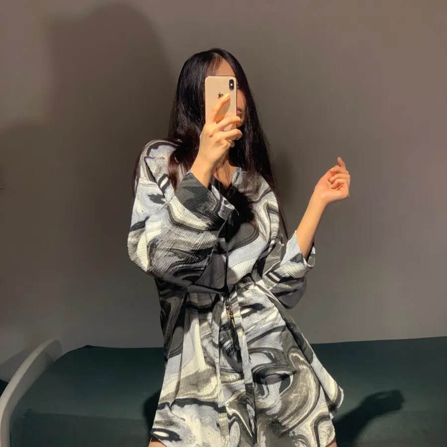پیراهن زنانه