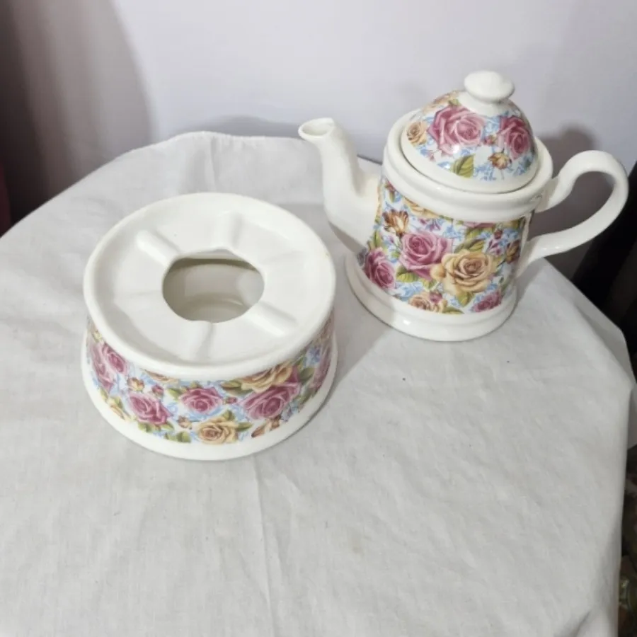 قوری چینی وارمری